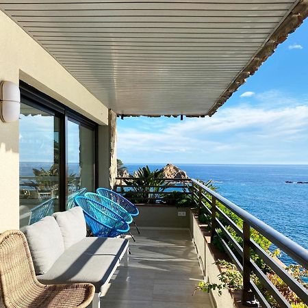 Magnificent Apartment At The Sea Front Of Tossa De Mar Bagian luar foto